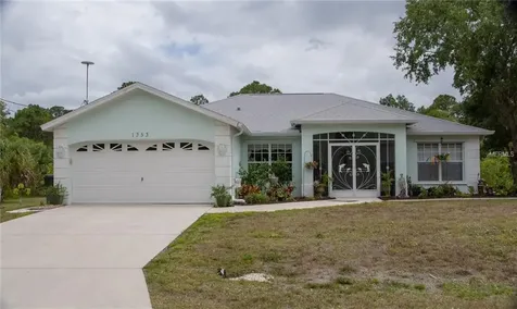 1353 Longbow Avenue North Port FL 34288