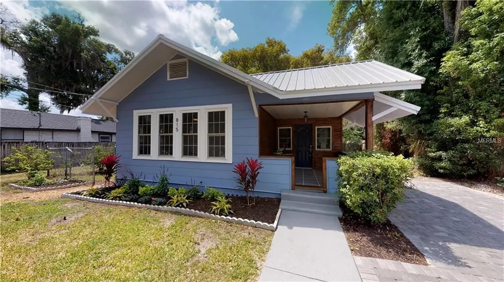 815 E Cayuga Street Tampa FL 33603