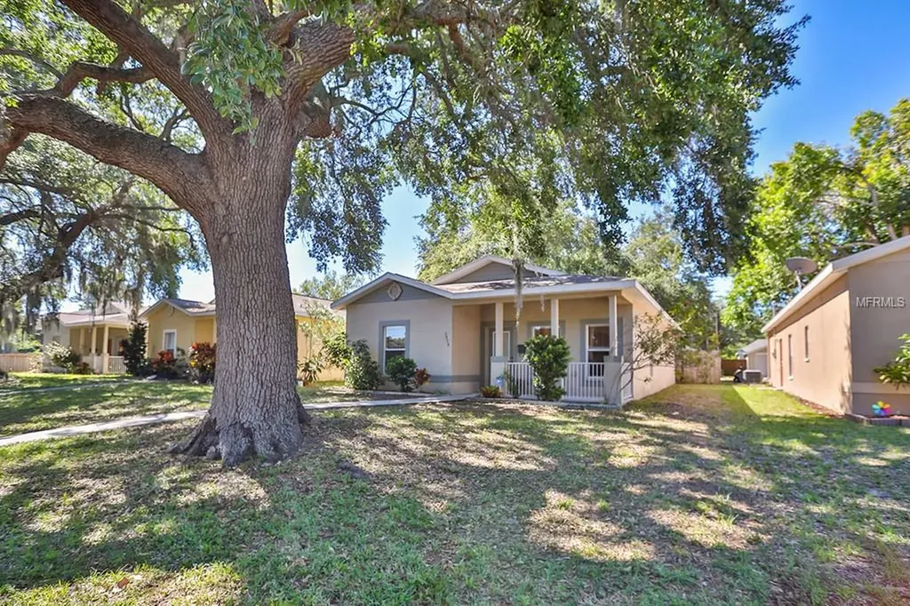 3934 Dartmouth Avenue N St Petersburg FL 33713