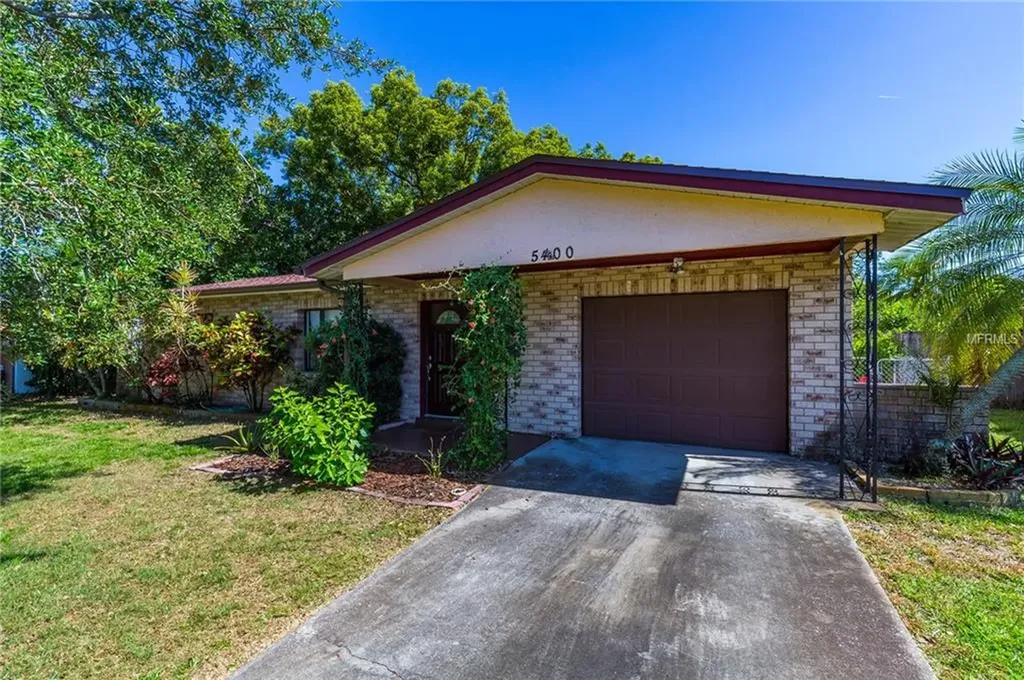 5400 101st Avenue N Pinellas Park FL 33782