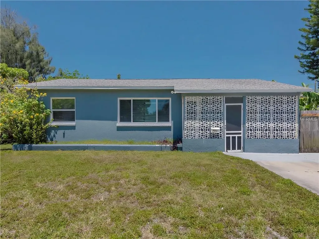 201 82nd Avenue N St Petersburg FL 33702