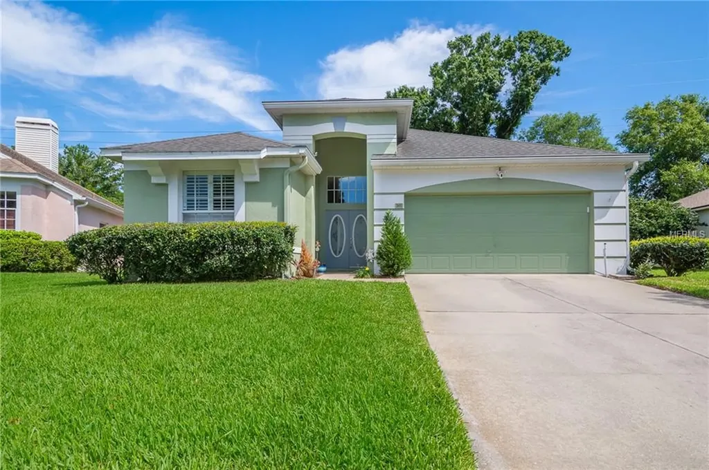 305 Hanging Moss Circle Lake Mary FL 32746