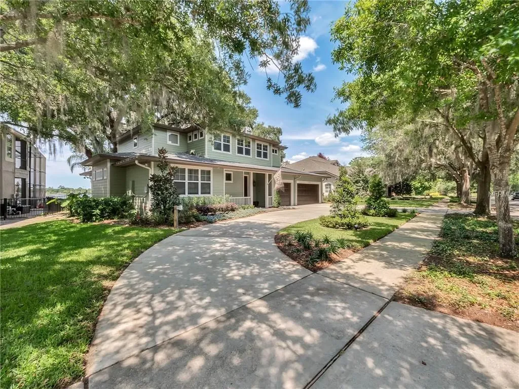 8427 Amber Oak Drive Orlando FL 32817