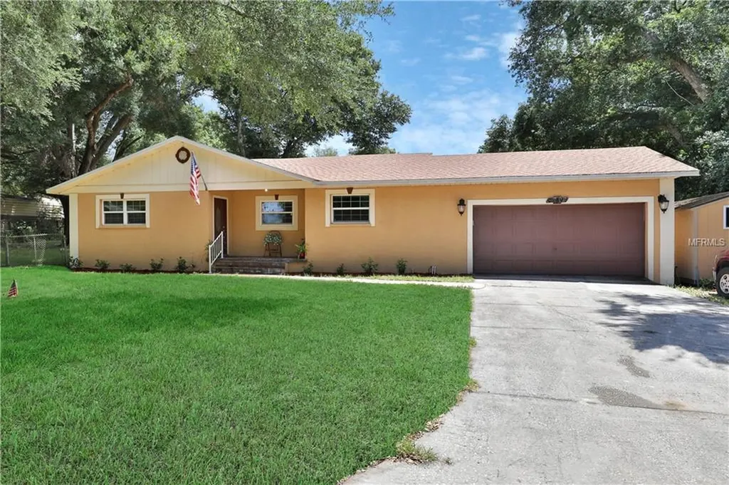4934 Hidden Hills Drive Lakeland FL 33812