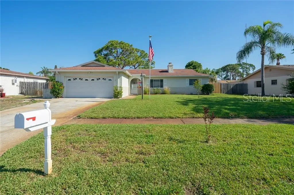 9197 78th Place Seminole FL 33777