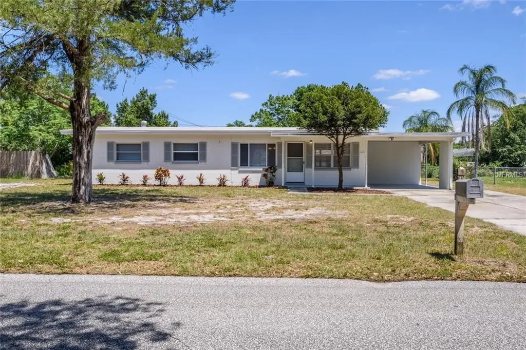 613 Cardinal Street Ocoee FL 34761