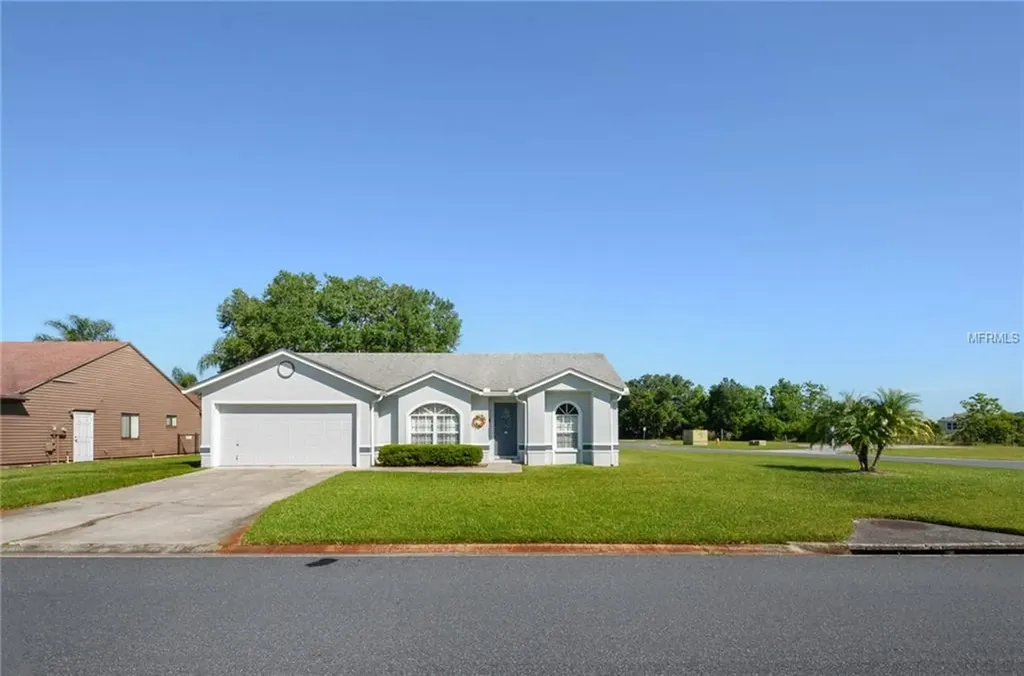 3249 Triple Crown Lane Lakeland FL 33811