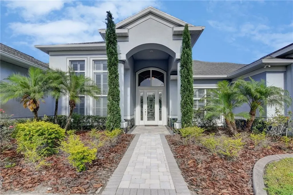 6727 Simmons Loop Riverview FL 33578