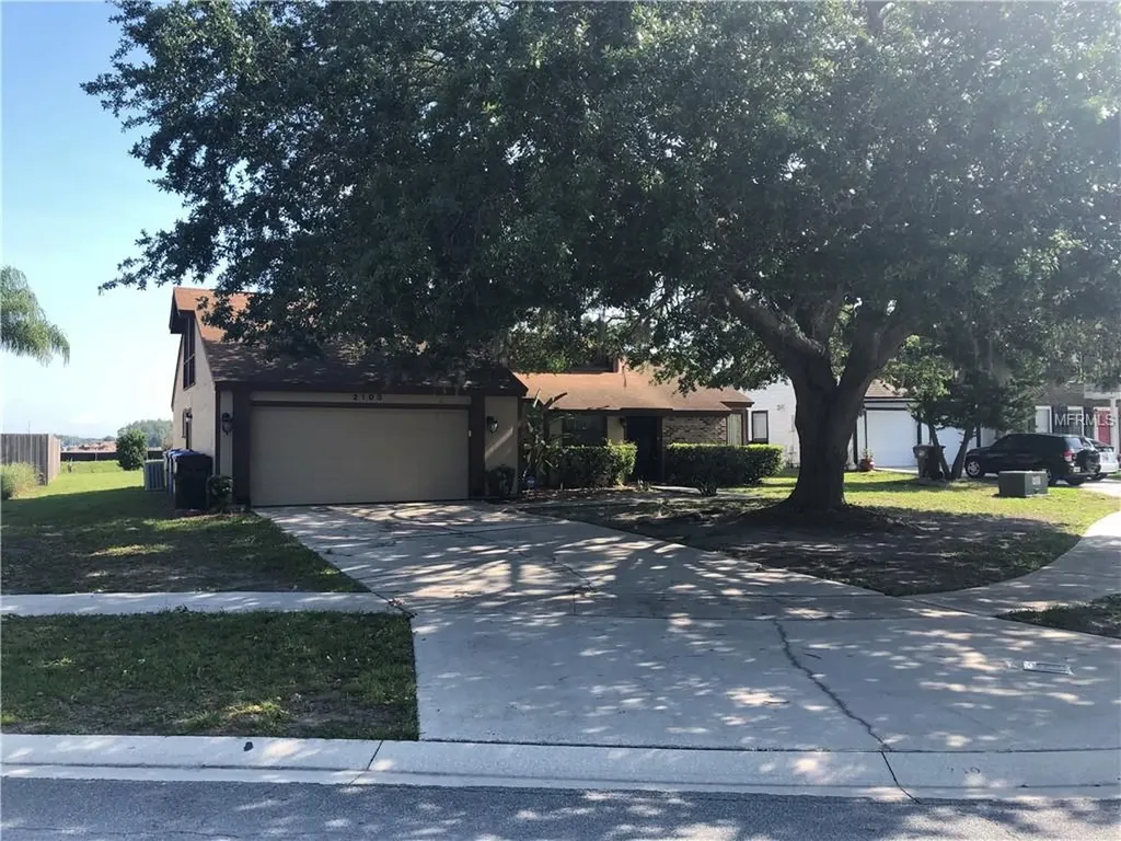 2103 Winding Ridge Avenue N Kissimmee FL 34741