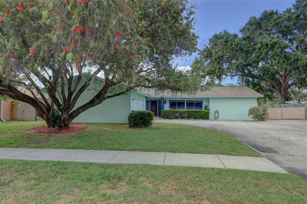 1460 Ridgelane Road Clearwater FL 33755