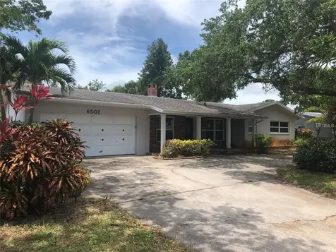 6502 Mockingbird Way S St Petersburg FL 33707