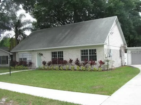 7145 Wrenwood Circle Tampa FL 33617