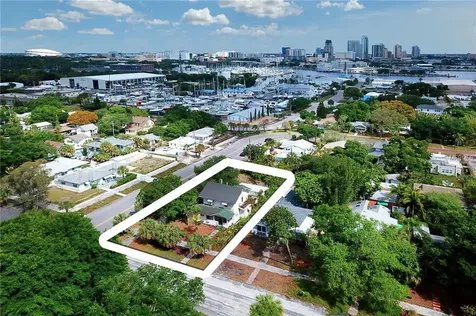 205 17th Avenue SE St Petersburg FL 33701