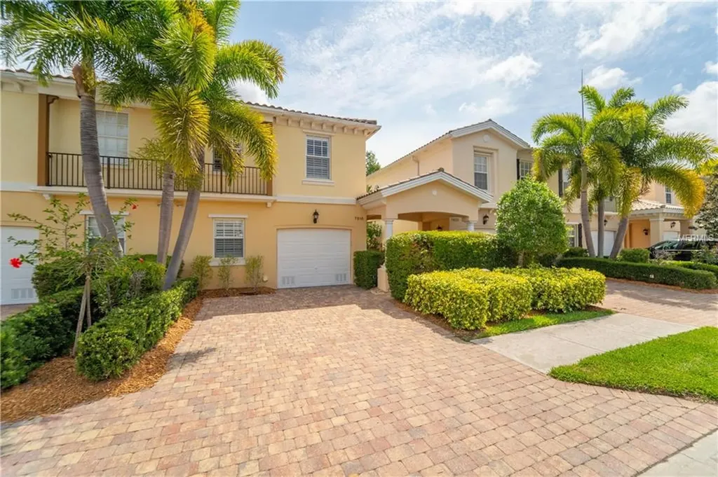 7816 Bergamo Avenue Sarasota FL 34238