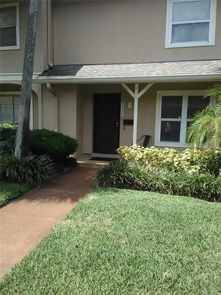 7607 Deleon Court Tampa FL 33615