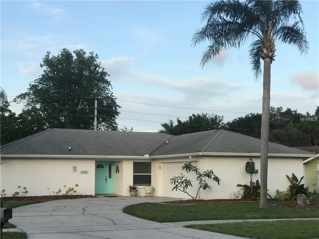 1840 Woodhaven Circle Sarasota FL 34232