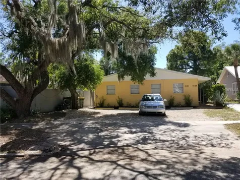 2821 W Tamiami Circle Sarasota FL 34234