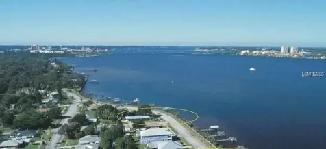 1838 Riverside Drive E Bradenton FL 34208
