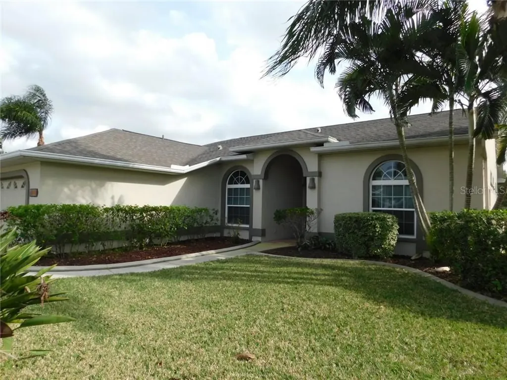 6614 Peach Tree Creek Road Bradenton FL 34203