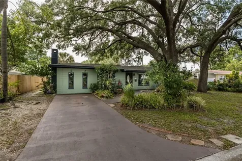 7070 17th Way N St Petersburg FL 33702