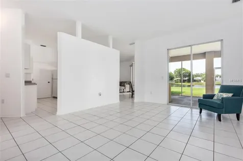 5777 Stone Pointe Drive Sarasota FL 34233