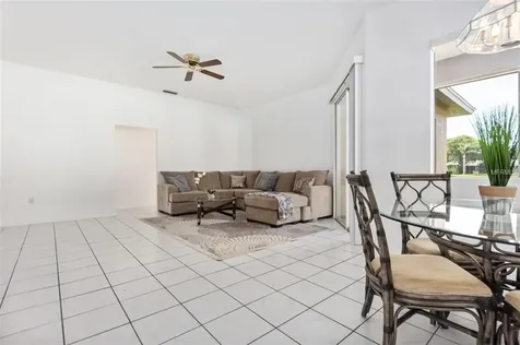 5777 Stone Pointe Drive Sarasota FL 34233