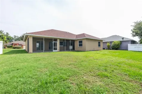 5777 Stone Pointe Drive Sarasota FL 34233