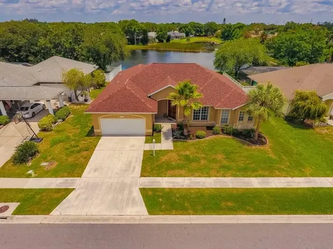 5777 Stone Pointe Drive Sarasota FL 34233