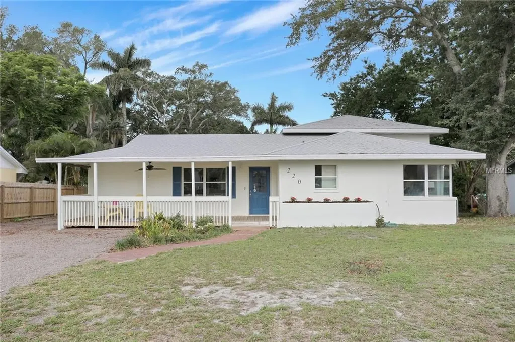 220 47th Street W Bradenton FL 34209