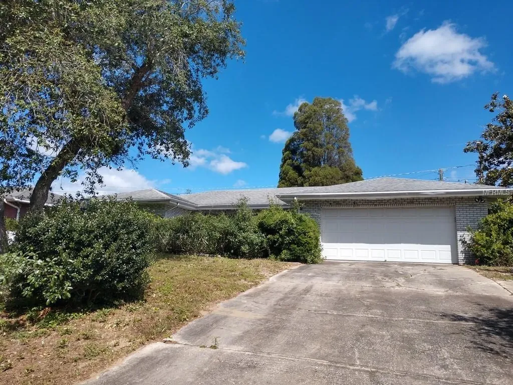 260 Overlook Drive Winter Haven FL 33884