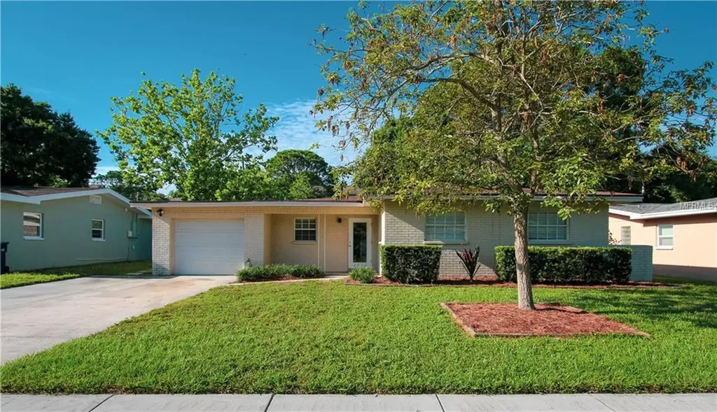 4714 W Oakellar Avenue Tampa FL 33611