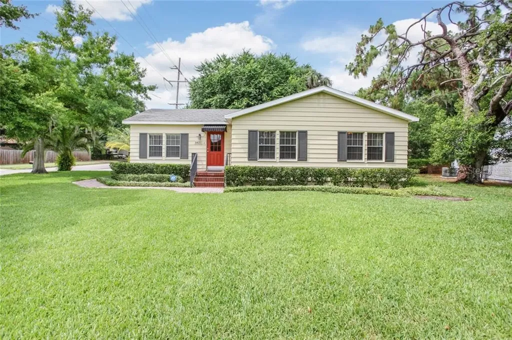 3821 W Swann Avenue Tampa FL 33609
