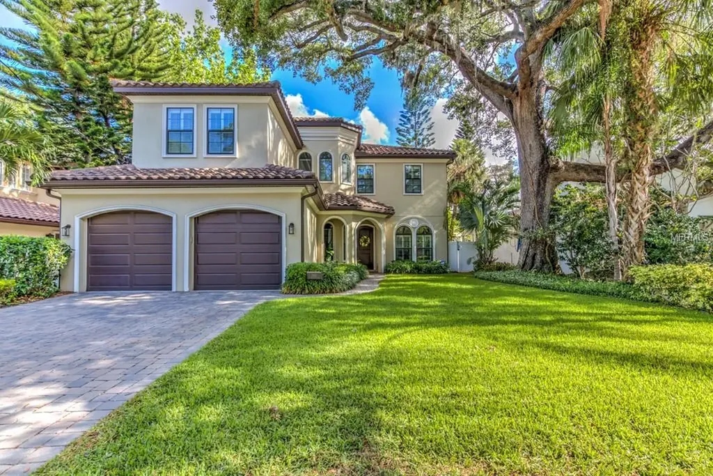 3107 W Wallcraft Avenue Tampa FL 33611