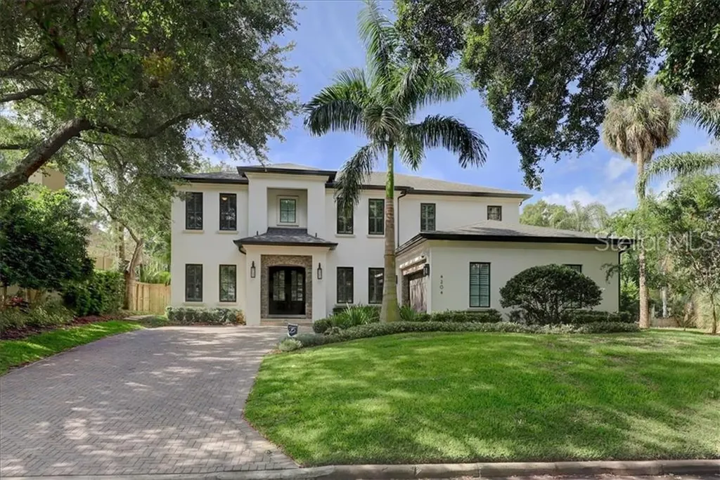 4204 W Swann Avenue Tampa FL 33609