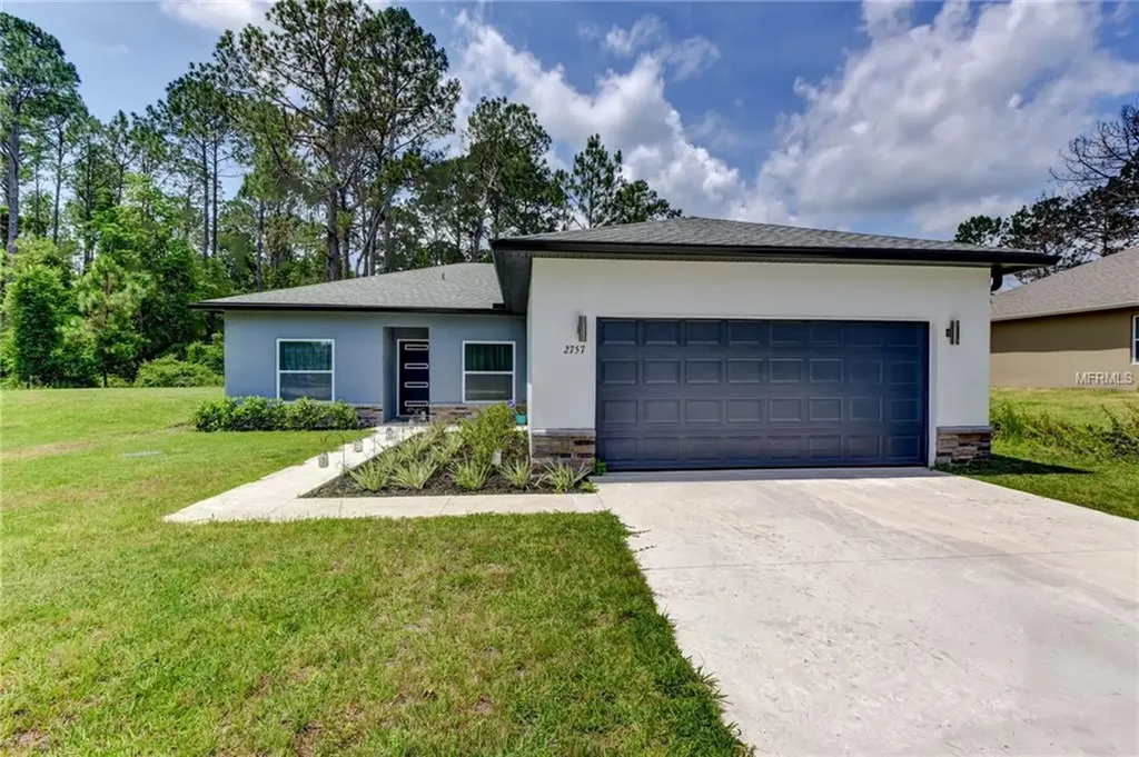 2757 Flynn Street Deltona FL 32738