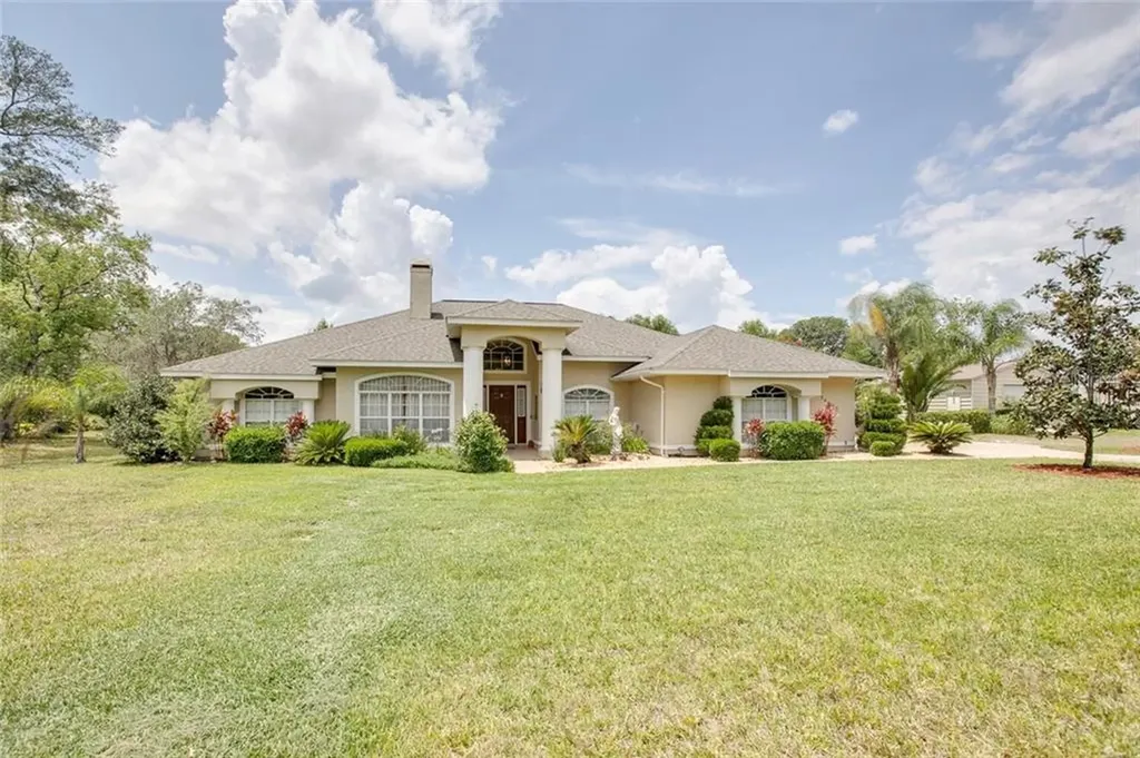 36403 Forestdel Drive Eustis FL 32736