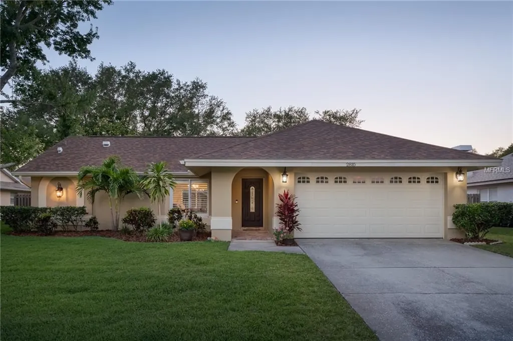 2810 Resnik Circle E Palm Harbor FL 34683