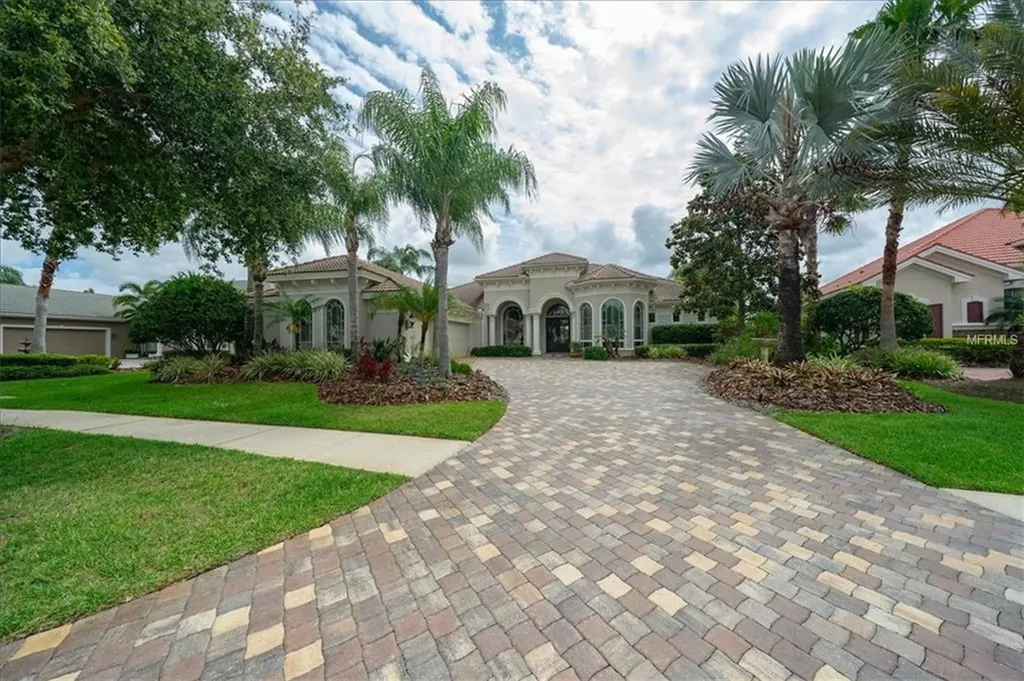 12012 Royce Waterford Circle Tampa FL 33626