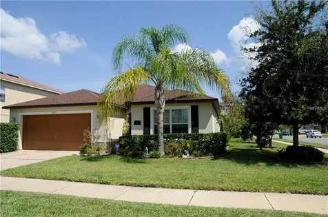 1893 Strathmore Circle Mount Dora FL 32757