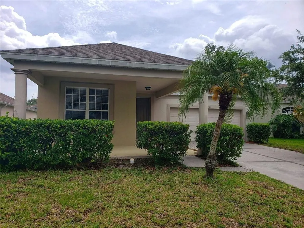 2342 Meadow Oak Circle Kissimmee FL 34746
