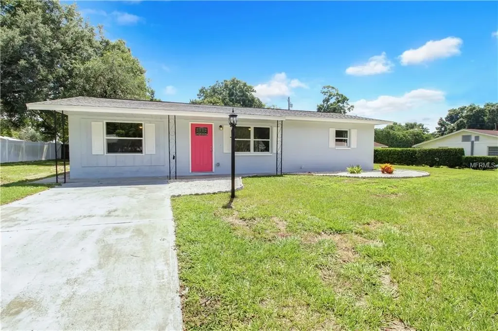 5926 Wilson Drive Zephyrhills FL 33542