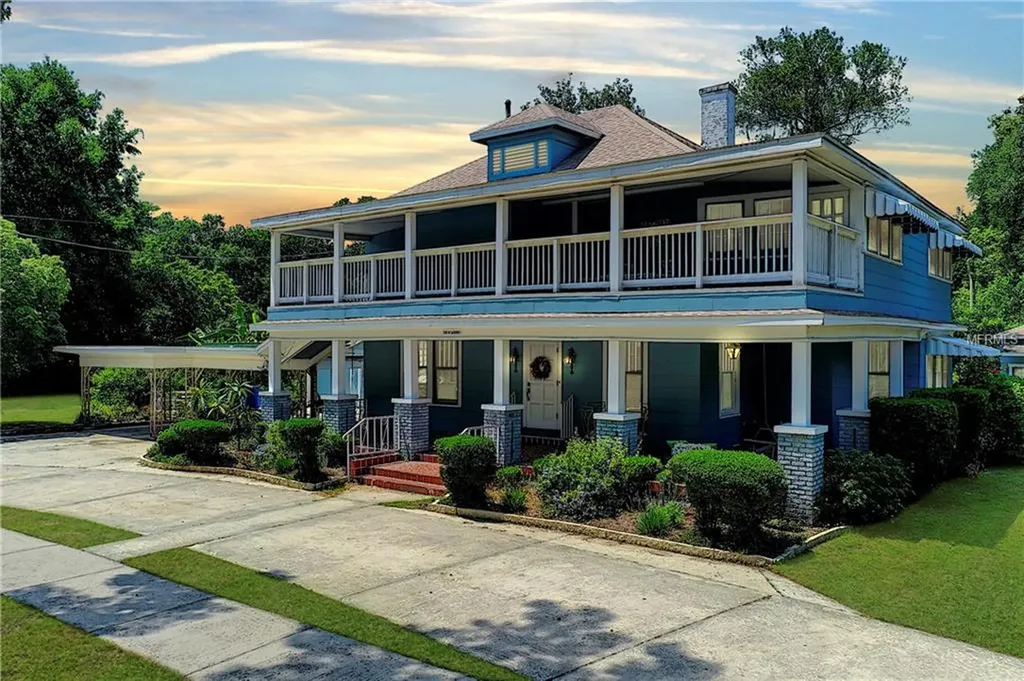 306 W Saunders Street Plant City FL 33563