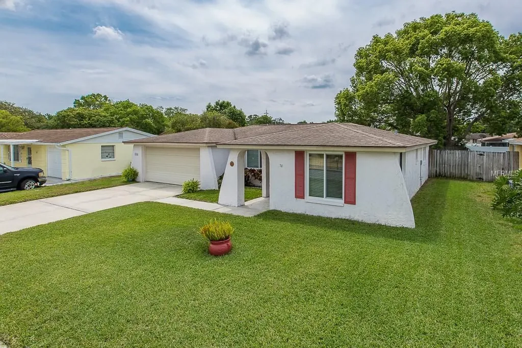 5640 Festivo Drive Holiday FL 34690