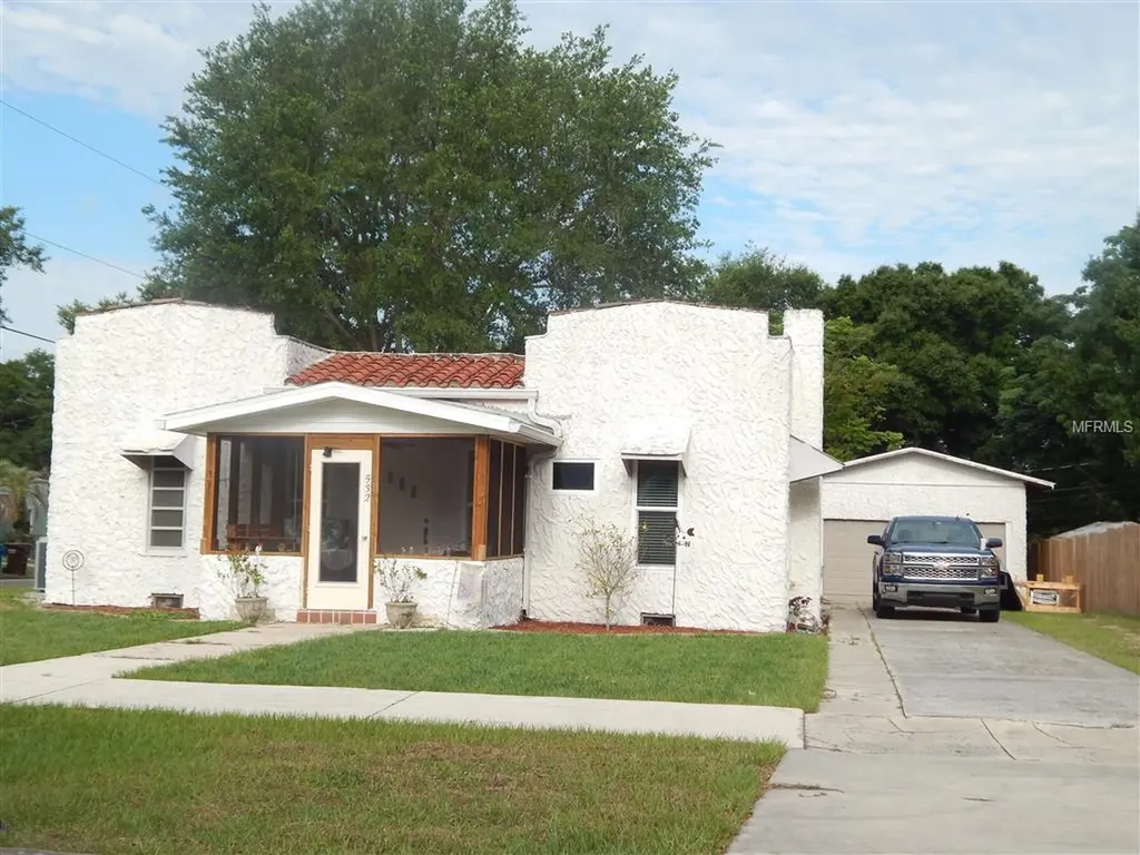 532 S 8th Street Lake Wales FL 33853