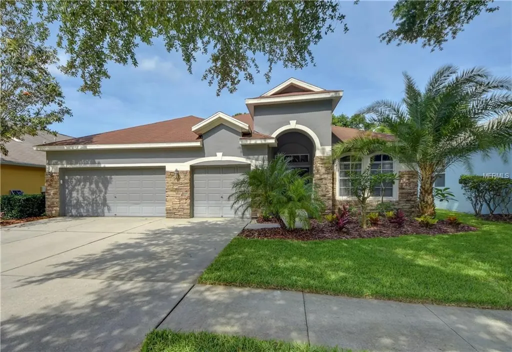 5909 Tealwater Place Lithia FL 33547