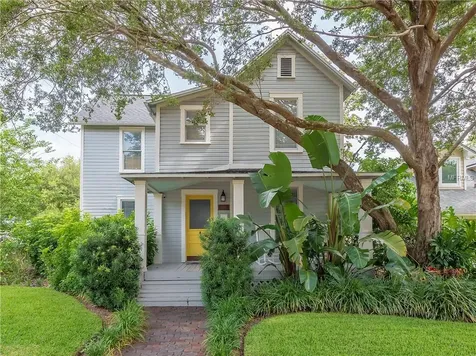 195 23rd Avenue N St Petersburg FL 33704