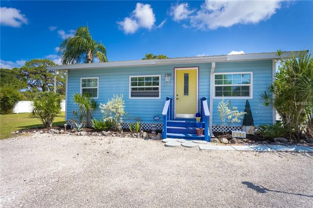 190 W Wentworth Street Englewood FL 34223