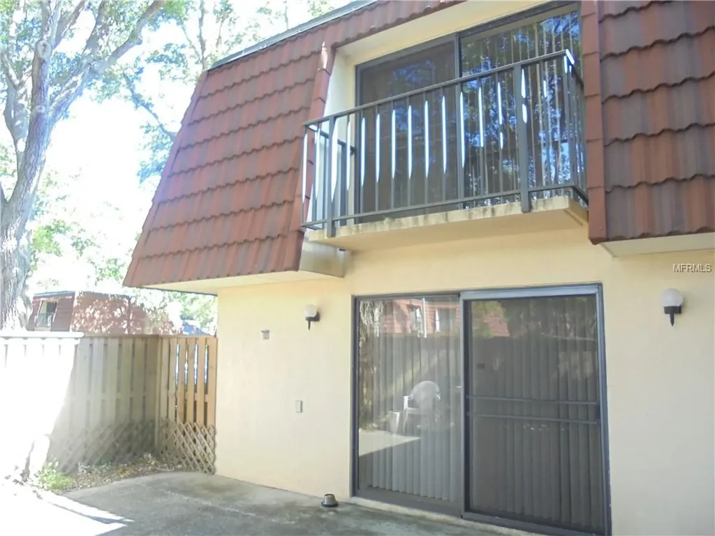 2715 11th Court Palm Harbor FL 34684