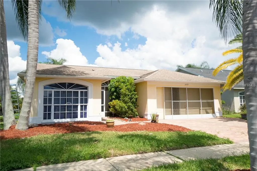 11419 Whispering Hollow Drive Tampa FL 33635