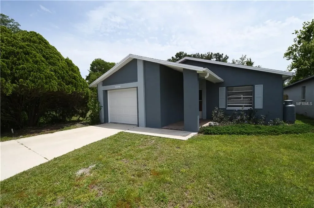 12212 Country Cove Avenue Hudson FL 34669